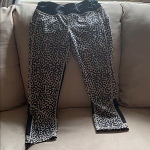 Lululemon Crop Pants